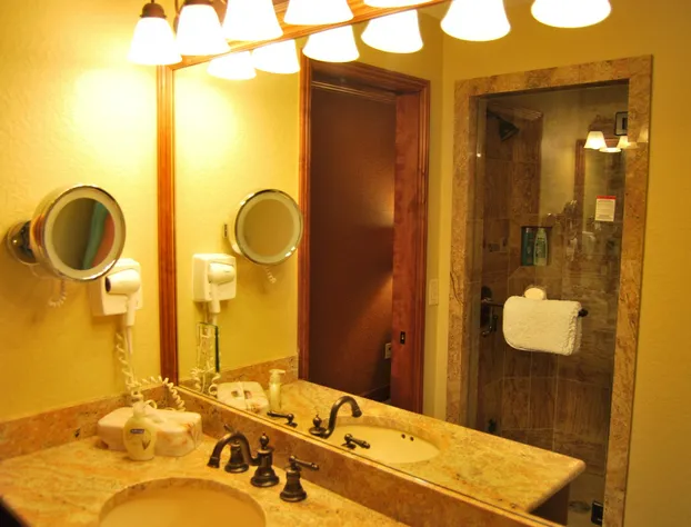 White Pines 2 BD at Westgate Sandman hotel detail image 4