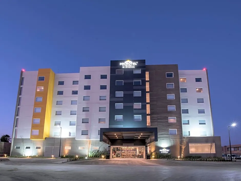Microtel Inn & Suites by Wyndham Irapuato hotel hero
