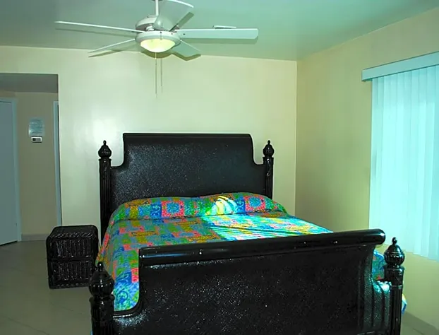 Rosarito Inn hotel detail image 1