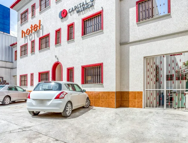 Capital O Valencia hotel detail image 1