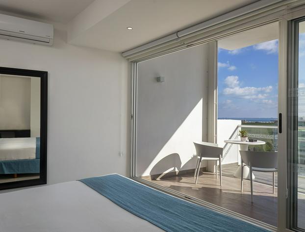 Suites Malecon Cancun hotel detail image 3