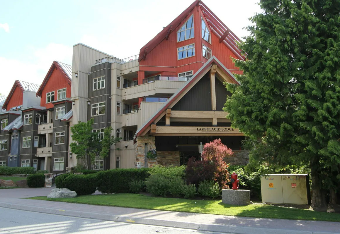 Lake Placid Lodge By Whistler Retreats hotel hero