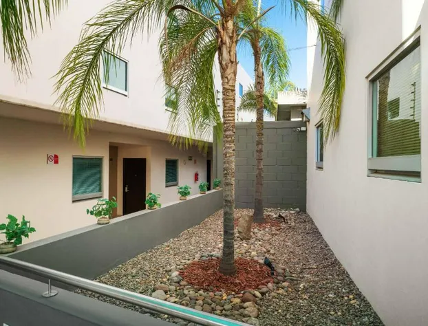 Home Suites Rotarismo hotel detail image 2