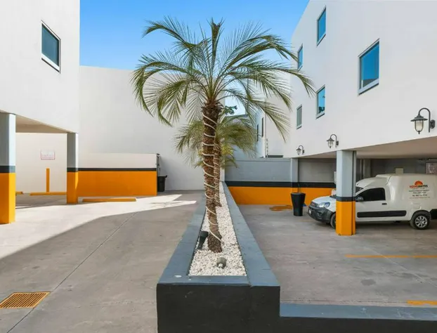 Home Suites Rotarismo hotel detail image 3