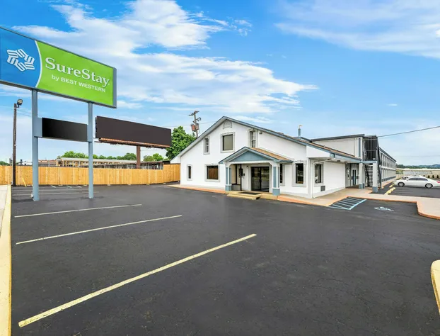 SureStay by Best Western Huntsville University Area hotel detail image 1