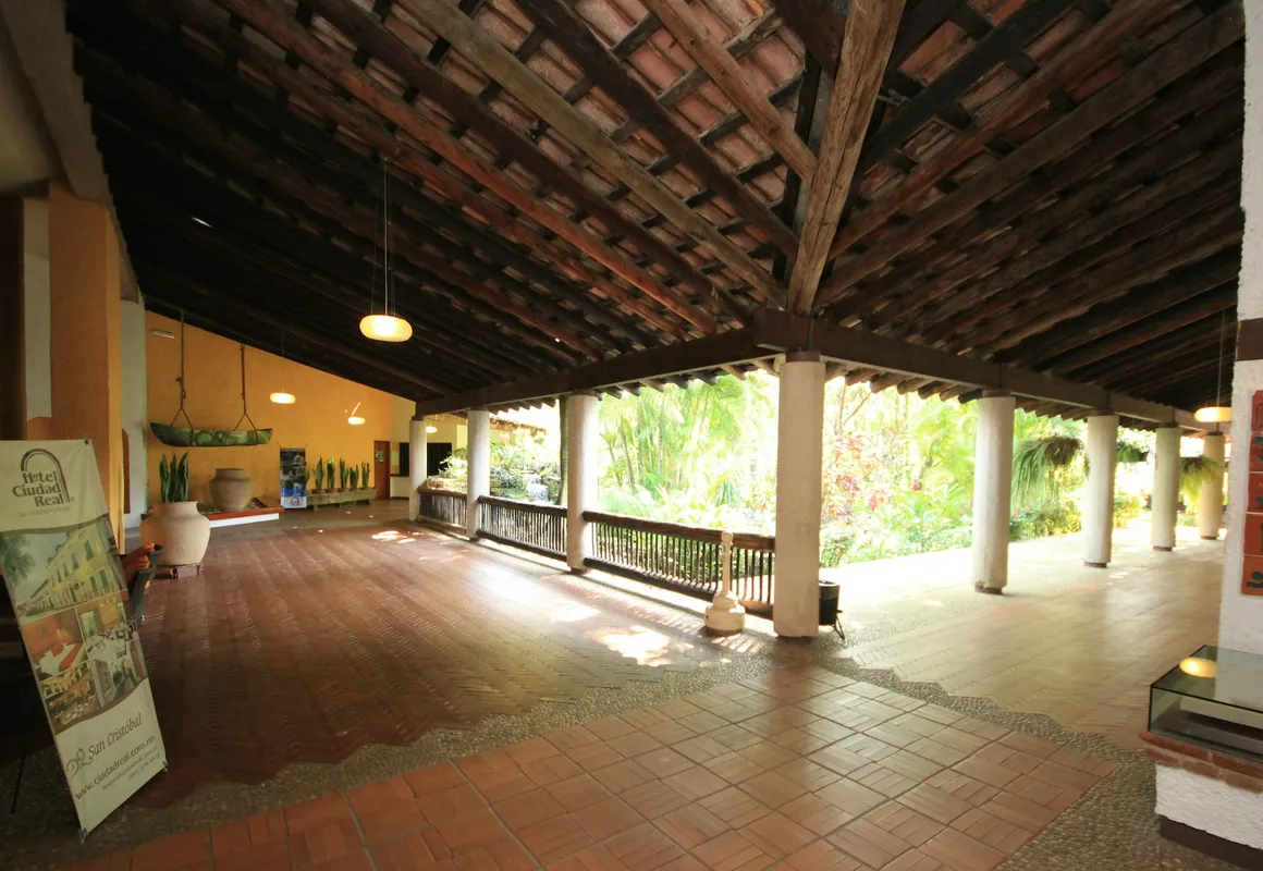 Hotel Ciudad Real Palenque hotel hero