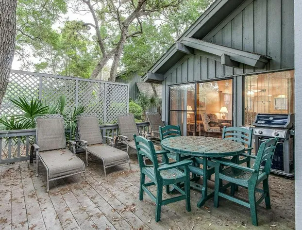 Hickory Cove 18 hotel detail image 3