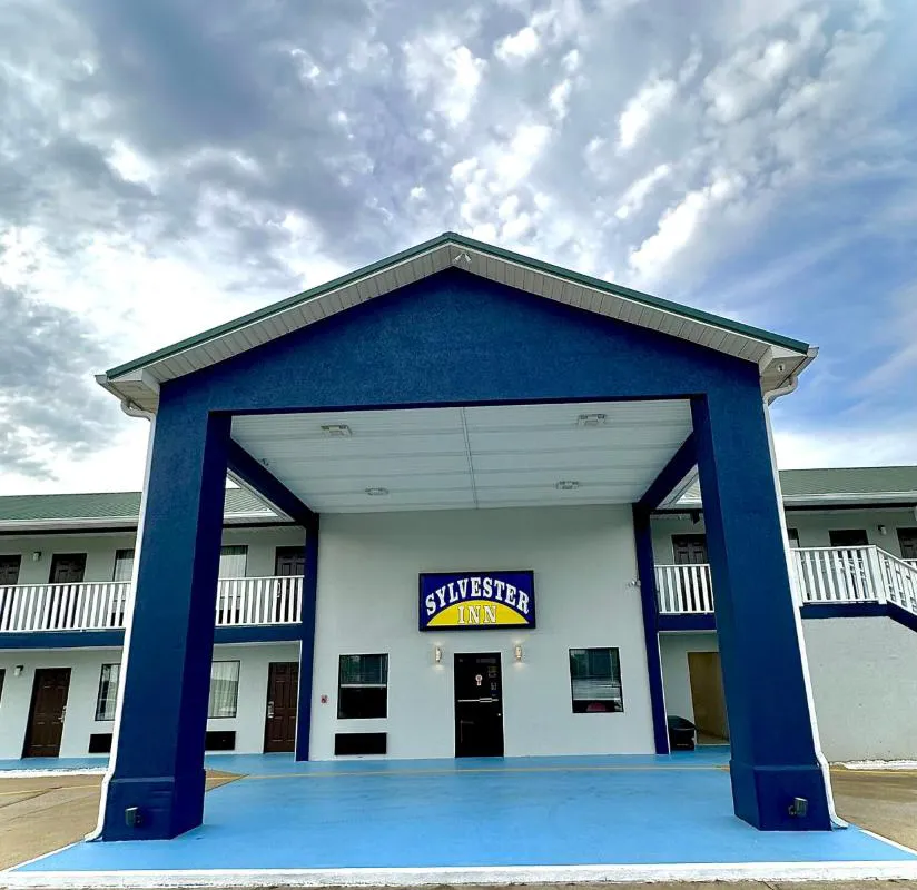 Sylvester Inn hotel hero