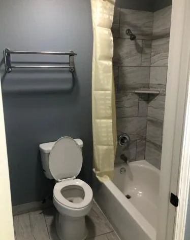 EVERKLEEN Motel Downtown hotel detail image 1