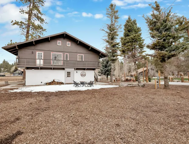 THE Bell Tower #1996 hotel detail image 1