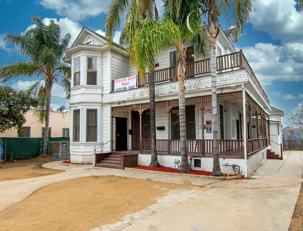 Mariachi Plaza Hotel hotel detail image 1
