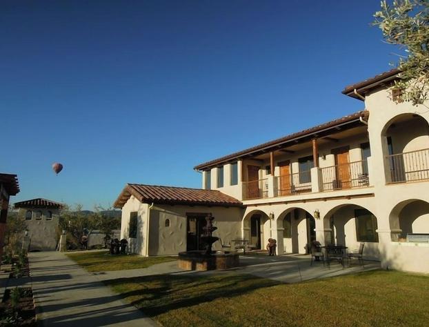 The Inn at Croad Vineyards hotel detail image 1