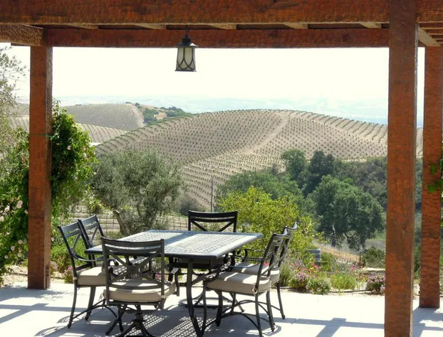 The Inn at Croad Vineyards hotel detail image 4