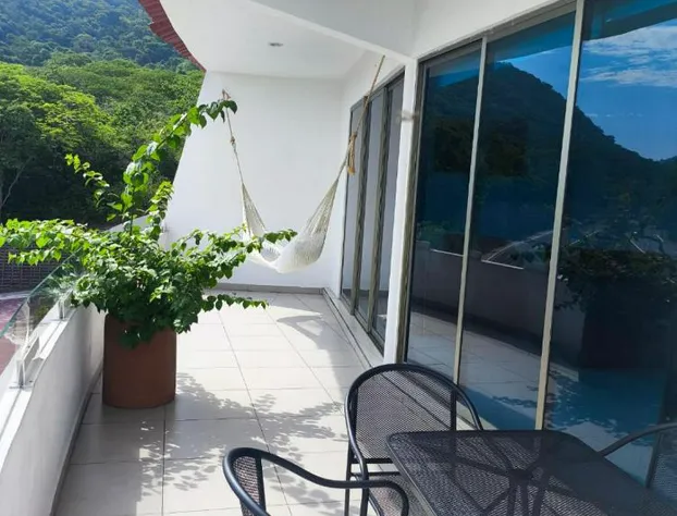 La Loma Suites hotel detail image 4