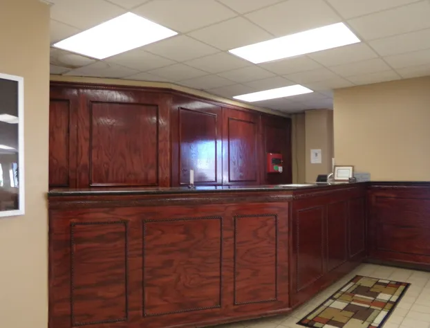 Regency Inn & Suites hotel detail image 2