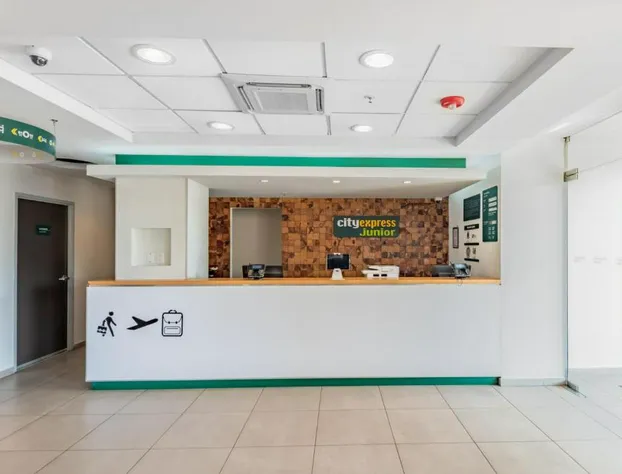 City Express Junior by Marriott Villahermosa hotel detail image 2