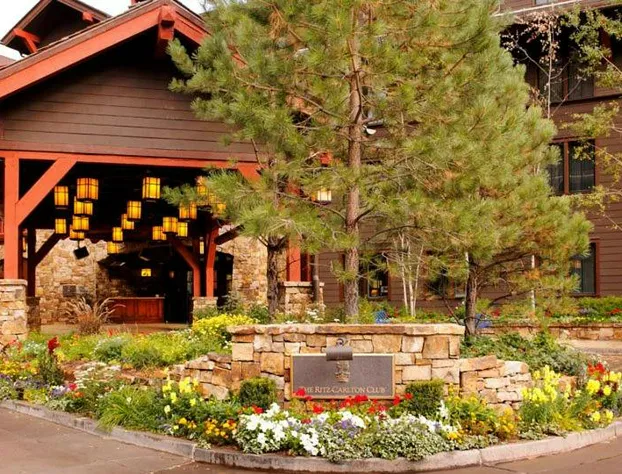 Aspen Ritz Carlton 3 Bedroom Residence hotel detail image 4