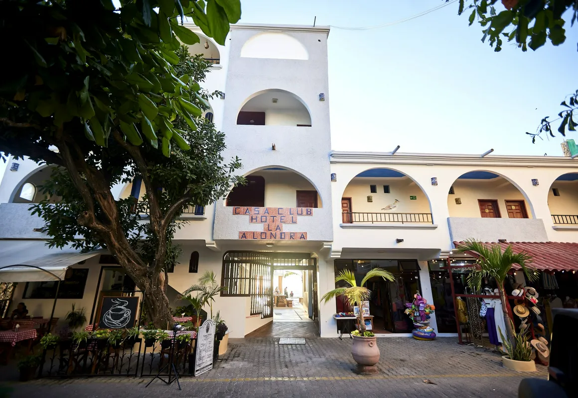 The Alondra Hotel hotel hero