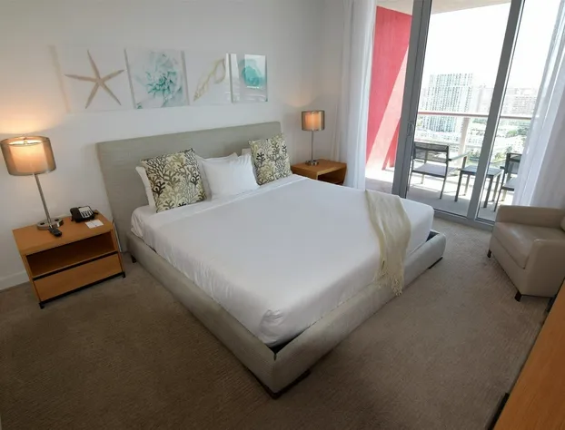 Ocean & Bay View Residence 1 Bed 1 Bath @ Beachwalk hotel detail image 4