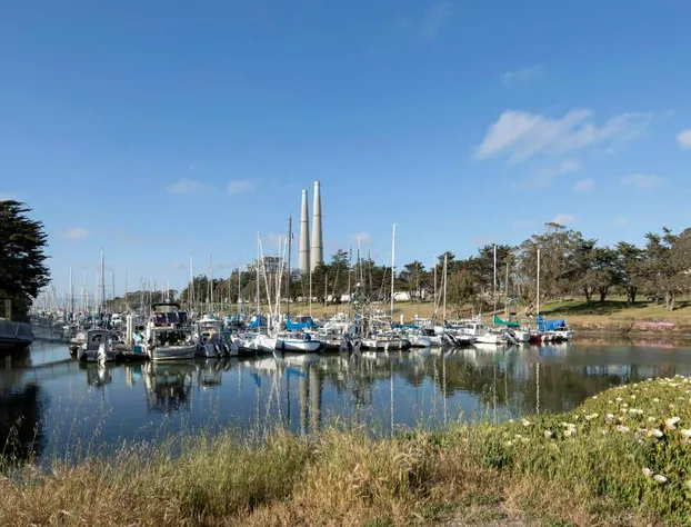 Inn At Moss Landing Point hotel detail image 3