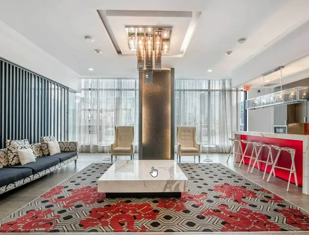 Beautiful Condos In Heart of Downtown hotel detail image 2