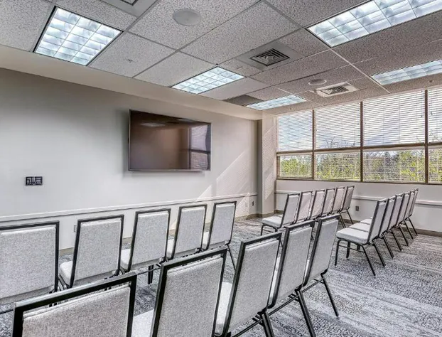 University Inn hotel detail image 4