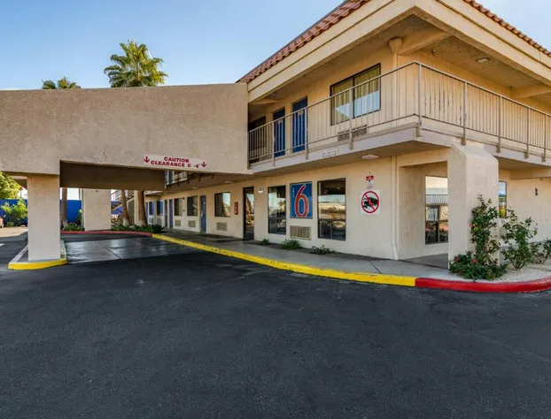 Studio 6 Thousand Palms, Ca hotel detail image 1