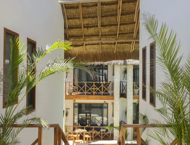 Lagoon Boutique Hotel hotel detail image 2