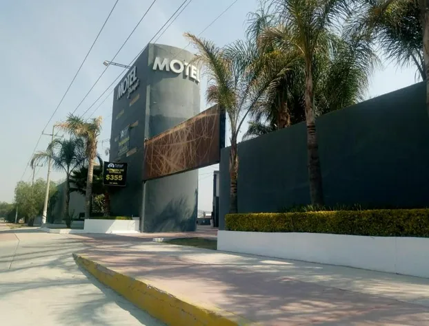 Motel Pedregal Suites hotel detail image 3