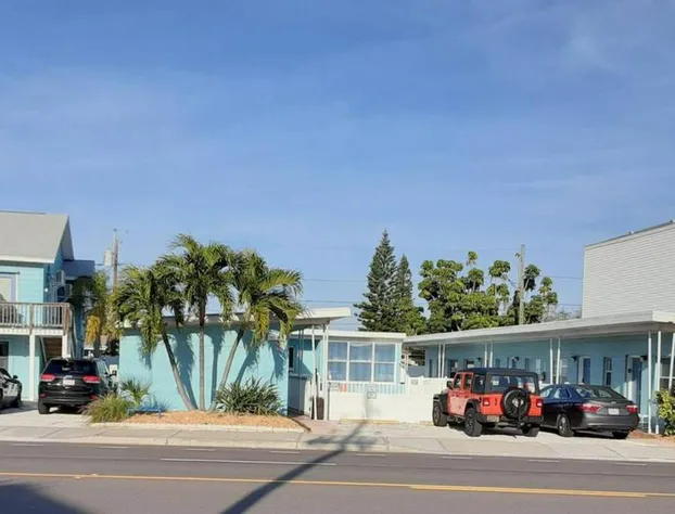 Wave Resort Studio A2 Beach steps away Pool WiFi hotel detail image 1