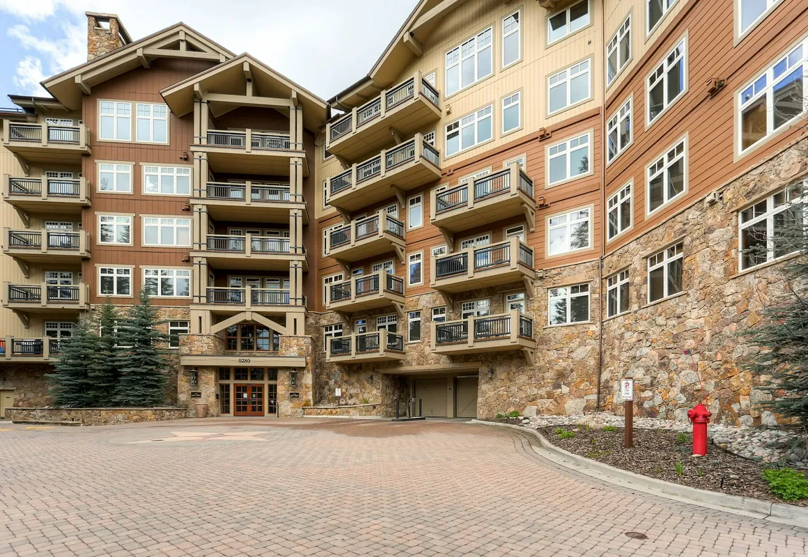 Timbers and Lone Eagle by Keystone Resort hotel hero