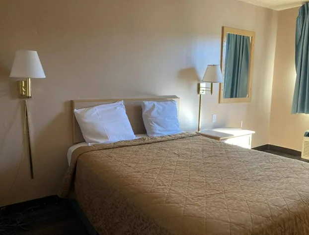 Tree Inn & Suites Albuquerque. hotel detail image 3