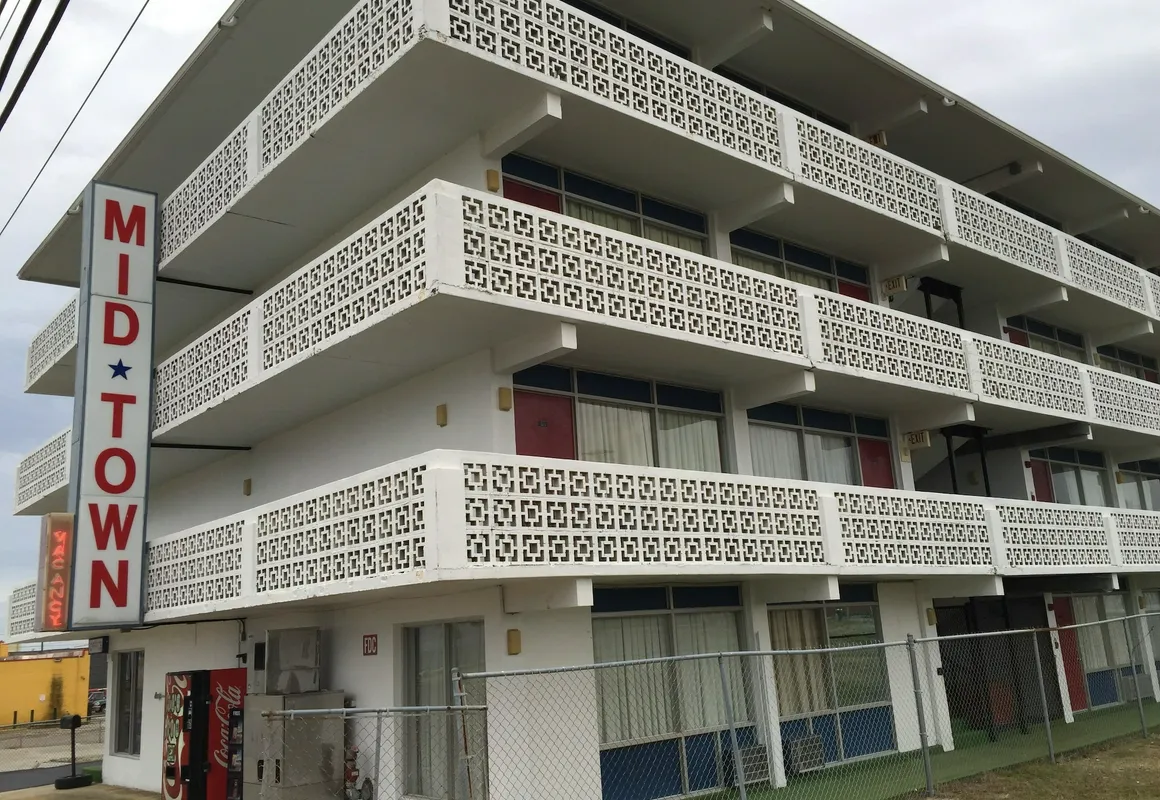 Midtown Inn hotel hero