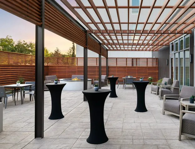 Courtyard by Marriott Fresno Clovis hotel detail image 3