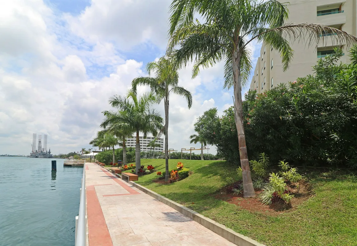 Holiday Inn Express Tuxpan by IHG hotel hero