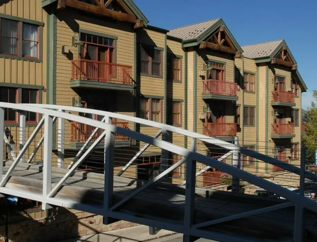 Lift Lodge Condo hotel detail image 1