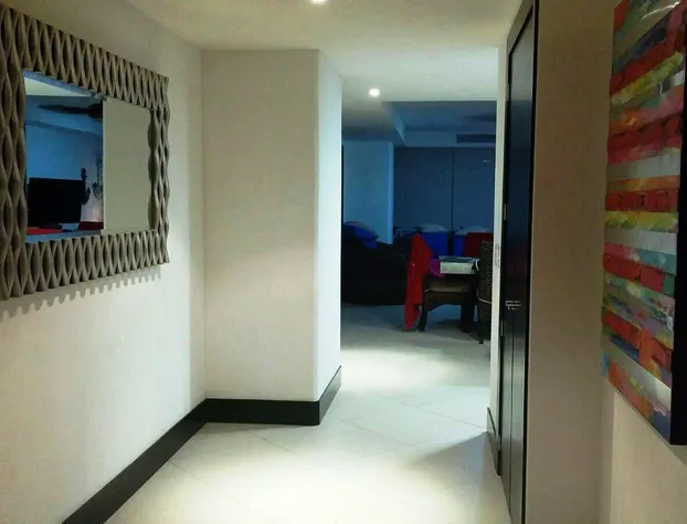 Bay View Grand Marina 3BR hotel detail image 2