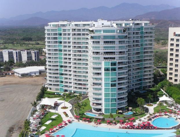 Bay View Grand Marina 3BR hotel detail image 1