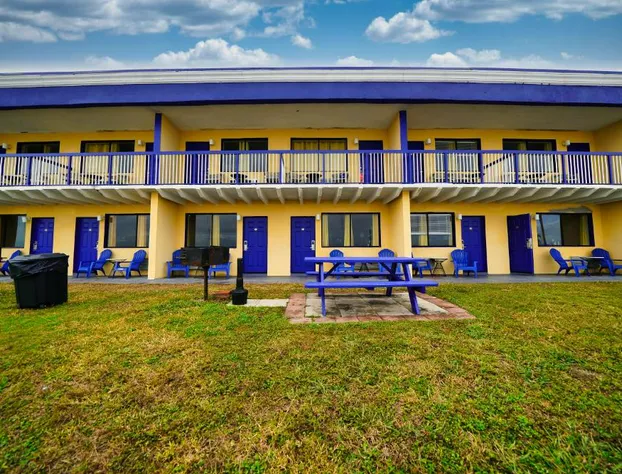 Sandals Inn hotel detail image 2