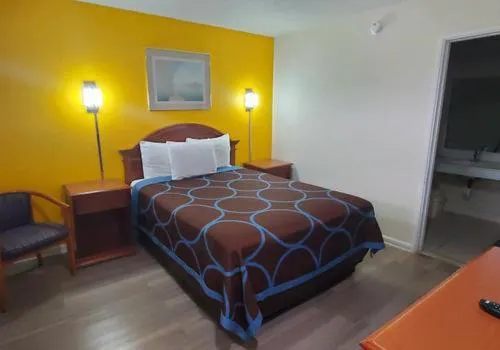 American Inn Motel hotel detail image 3