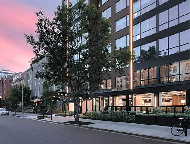 Courtyard by Marriott Washington, DC Dupont Circle hotel detail image 3