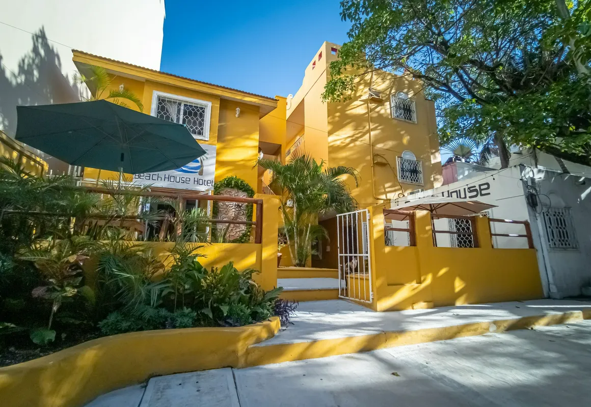 Beach House Hotel hotel hero