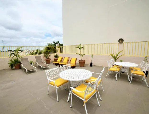 12 Bees Hotel hotel detail image 1