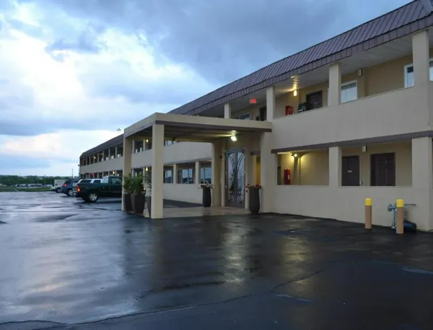 Motel 75 Monroe hotel detail image 1