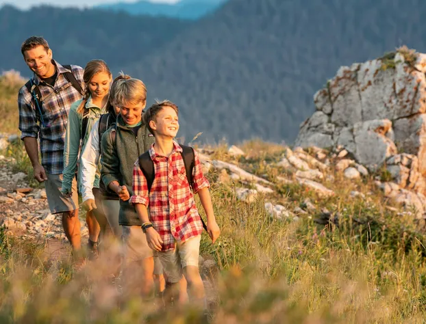 Luxe 2BR+Den Ritz-Carlton Residence Quiet Location by RedAwning hotel detail image 2