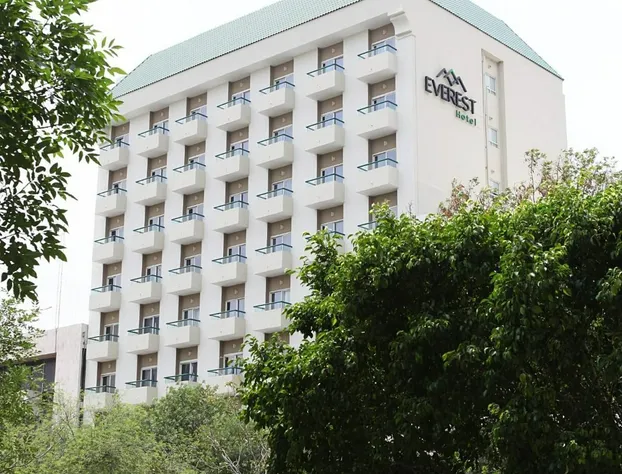 Everest Hotel hotel detail image 2
