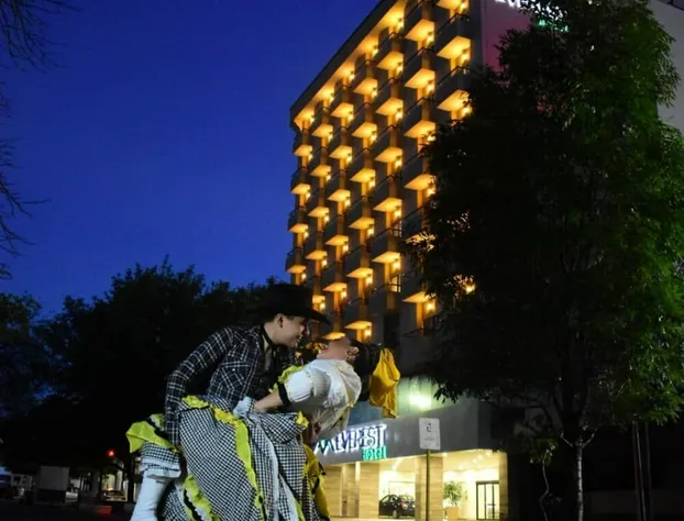 Everest Hotel hotel detail image 3