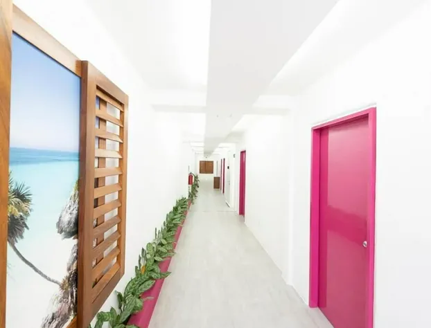 Hotel Partyholic hotel detail image 2