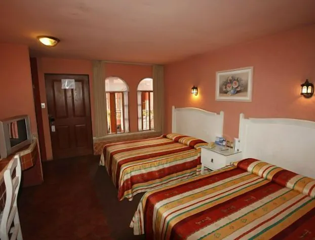 Imperial hotel detail image 3