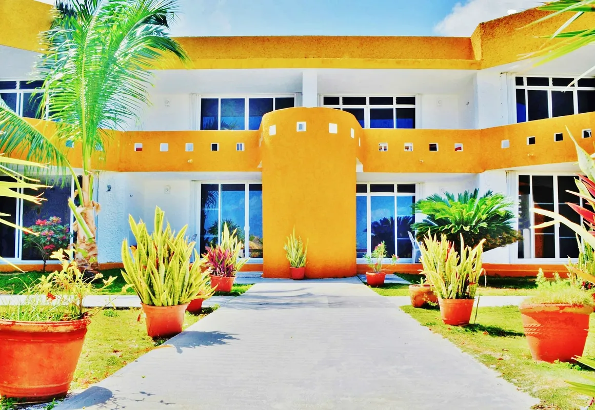 Hotel Arrecifes Suites hotel hero